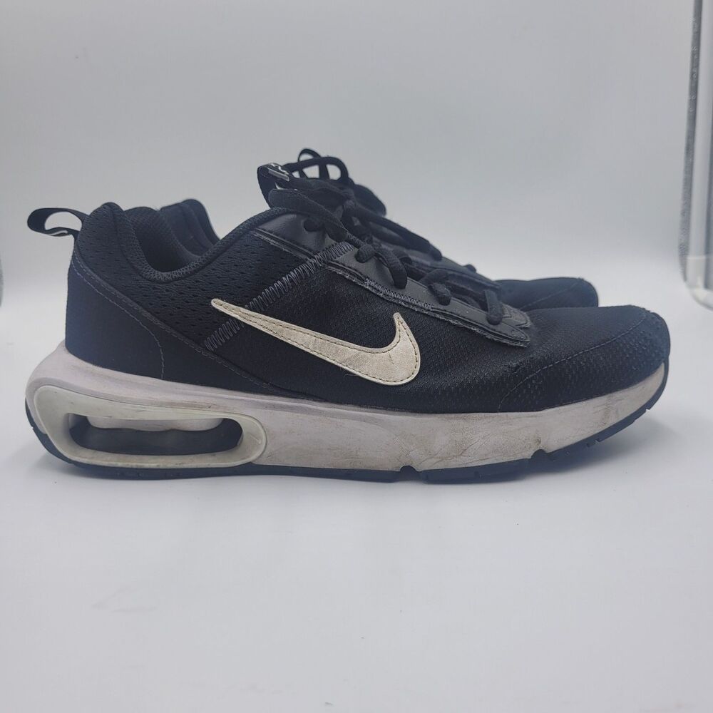 Nike Air Max Interlock‎ Lite Athletic Sneakers Black White Youth Size 7